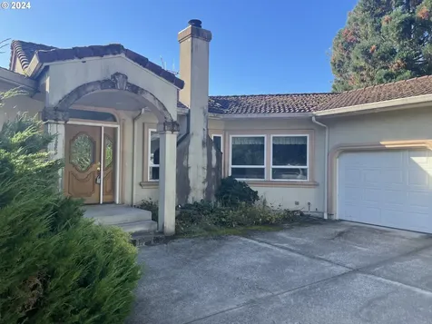 730 S A Street Washougal WA 98671