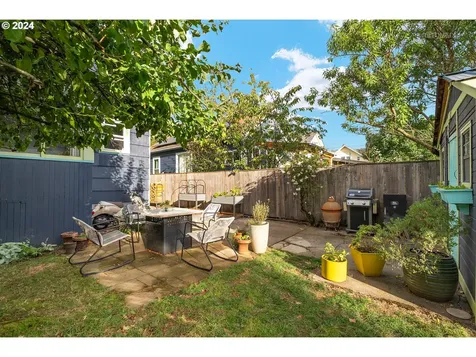 4064 Ne Mallory Avenue Portland OR 97212