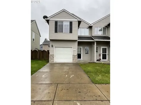 1382 NE Birkshire Court Hillsboro OR 97124