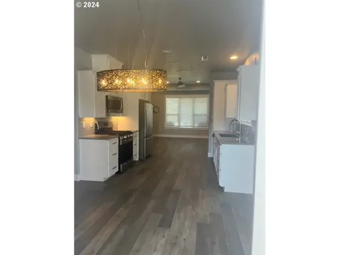 401 Castle Rock Drive Central Point OR 97502