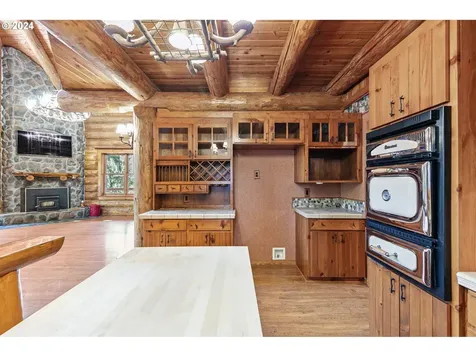 29296 Mctavish Lane Eugene OR 97402