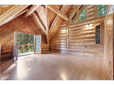 29296 Mctavish Lane Eugene OR 97402