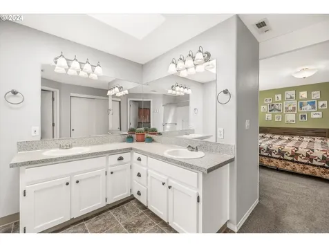 17813 Se 24th Street Vancouver WA 98683