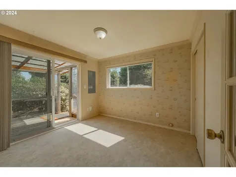 2115 California Avenue Coos Bay OR 97420