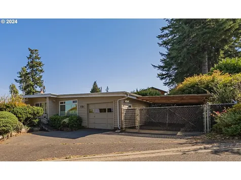 2115 California Avenue Coos Bay OR 97420