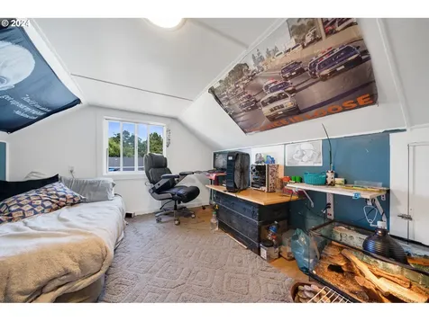 6516 SW Galley Avenue Lincoln City OR 97367
