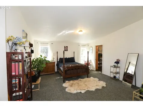 6910 Upper Olalla Road Winston OR 97496