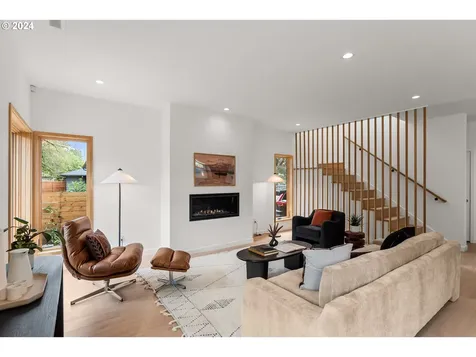 6741 Se Kelly Street Portland OR 97206
