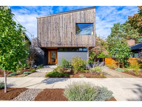 6741 Se Kelly Street Portland OR 97206