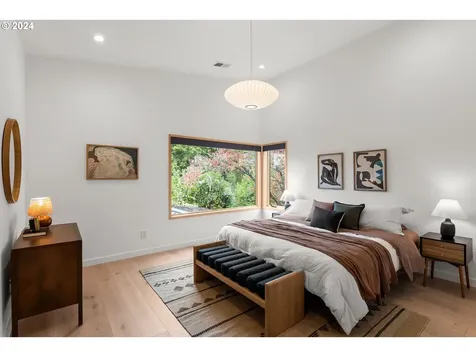 6741 Se Kelly Street Portland OR 97206