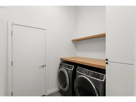 6741 Se Kelly Street Portland OR 97206