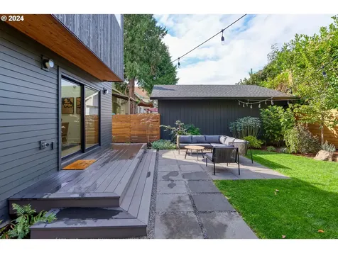 6741 Se Kelly Street Portland OR 97206