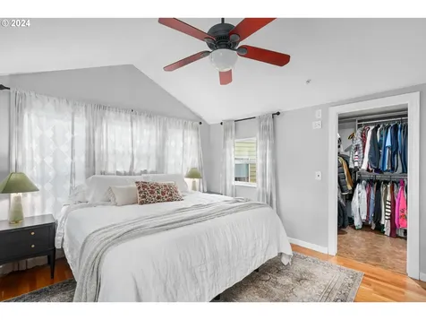 2510 SW Hume Court Portland OR 97219