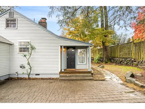 2510 SW Hume Court Portland OR 97219