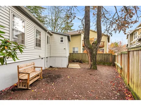 2510 SW Hume Court Portland OR 97219