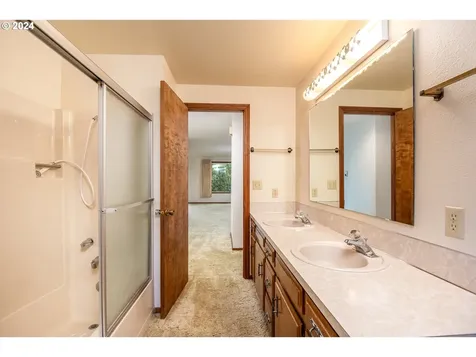 2654 SW Dune Avenue Lincoln City OR 97367