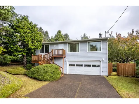 2654 SW Dune Avenue Lincoln City OR 97367
