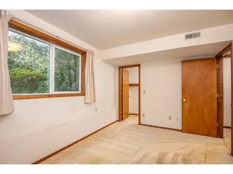 2654 SW Dune Avenue Lincoln City OR 97367