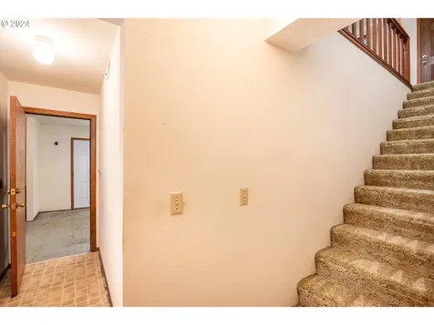 2654 SW Dune Avenue Lincoln City OR 97367