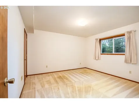 2654 SW Dune Avenue Lincoln City OR 97367