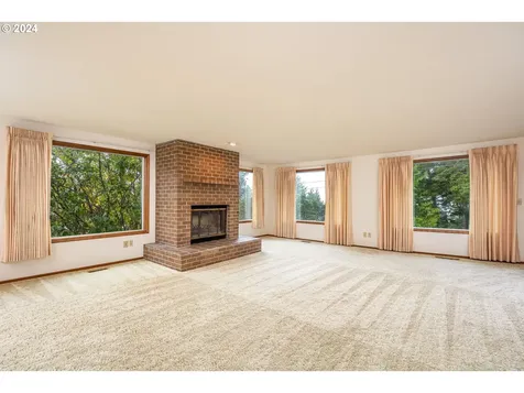 2654 SW Dune Avenue Lincoln City OR 97367