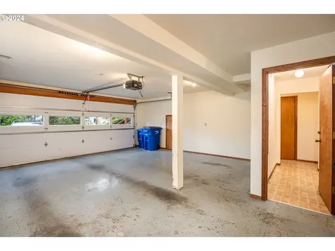 2654 SW Dune Avenue Lincoln City OR 97367