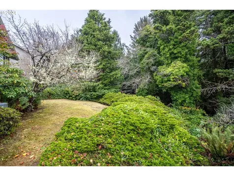 2654 SW Dune Avenue Lincoln City OR 97367