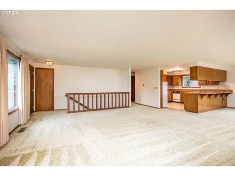 2654 SW Dune Avenue Lincoln City OR 97367