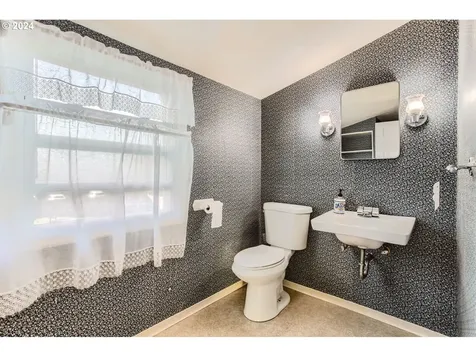 1625 NE 106th Avenue Portland OR 97220