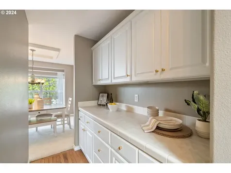 14424 Nw Evergreen Street Portland OR 97229