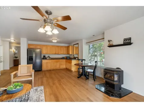 14424 Nw Evergreen Street Portland OR 97229