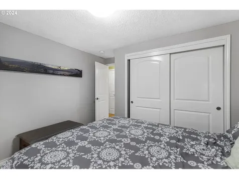 8418 NW Greenbriar Drive Vancouver WA 98665