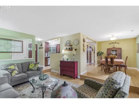 8418 NW Greenbriar Drive Vancouver WA 98665
