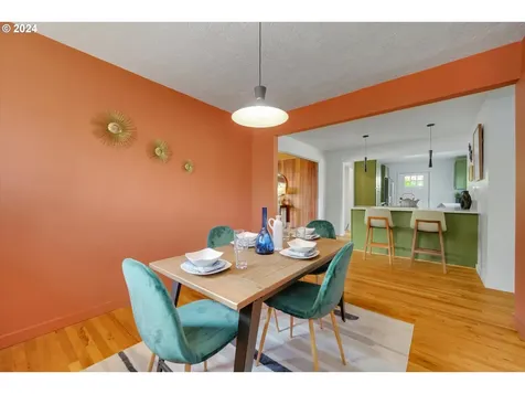 6005 Ne Mason Street Portland OR 97218