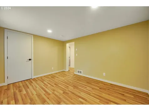 6005 Ne Mason Street Portland OR 97218