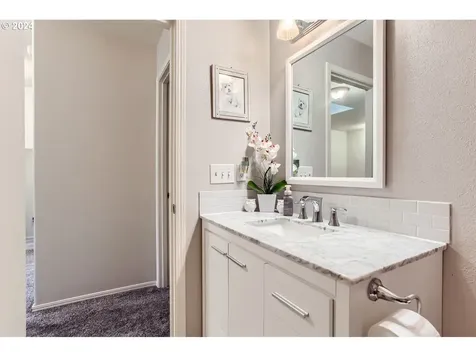 13028 Sw Princeton Lane Portland OR 97223