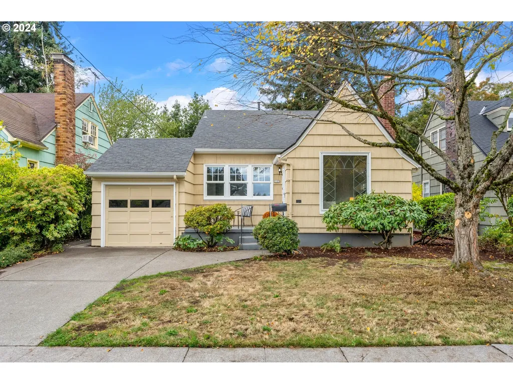 2125 NE 62nd Avenue Portland OR 97213