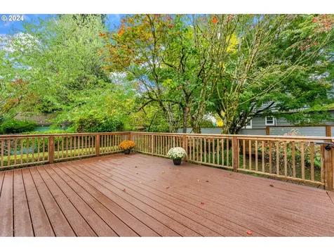 2125 NE 62nd Avenue Portland OR 97213