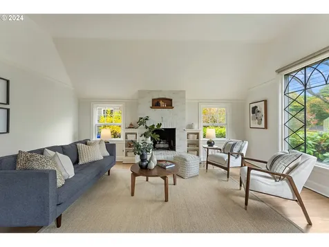 2125 NE 62nd Avenue Portland OR 97213