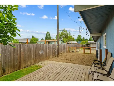212 N 19th Street Philomath OR 97370