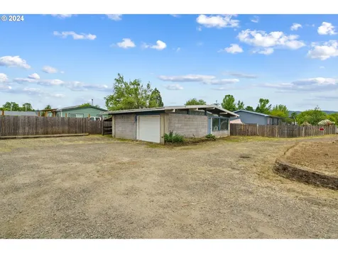 212 N 19th Street Philomath OR 97370