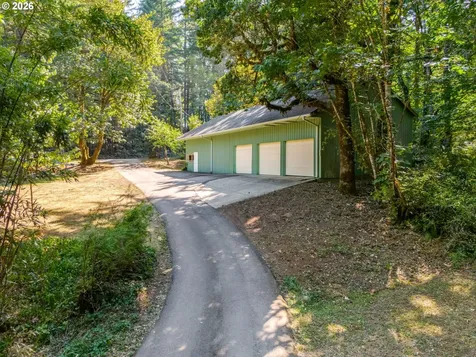 3400 NW High Heaven Road Mcminnville OR 97128