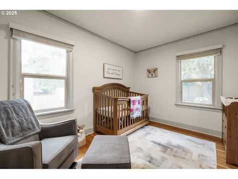 8413 SW 4th Avenue Portland OR 97219