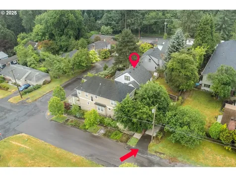 8413 SW 4th Avenue Portland OR 97219