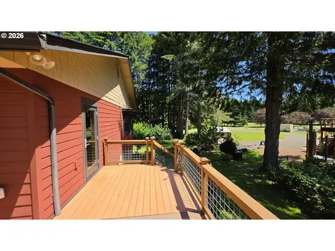 203 Burchard Drive Scottsburg OR 97473
