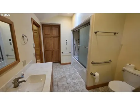 203 Burchard Drive Scottsburg OR 97473