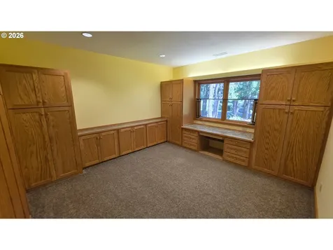 203 Burchard Drive Scottsburg OR 97473