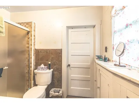 214 Monroe Street Ryderwood WA 98581