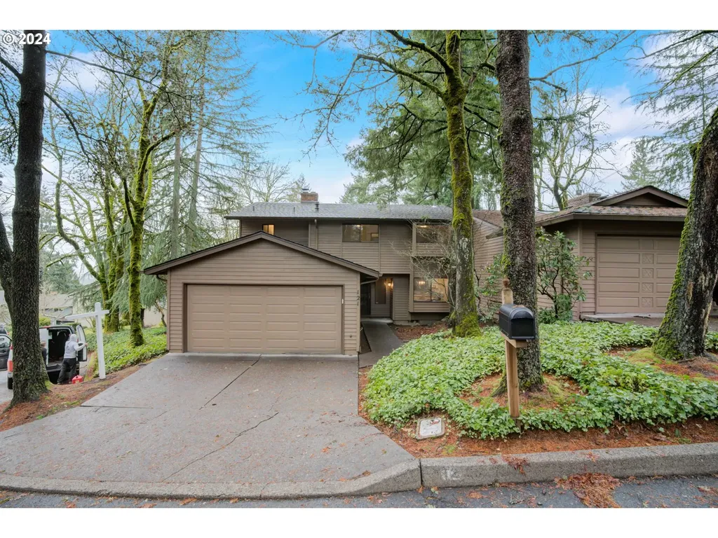 121 Touchstone Terrace Lake Oswego OR 97035