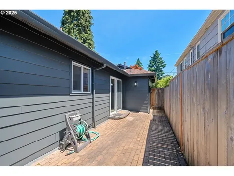 3427 NE 32nd Place Portland OR 97212